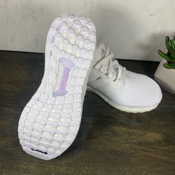 adidas UltraBOOST Triple White Iridescent Boost - Picture 10 of 10
